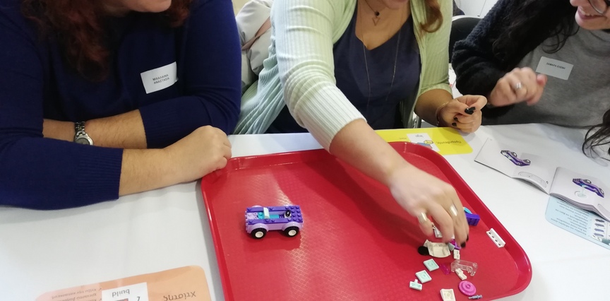 LEGO-based-Therapy-seminar-athens